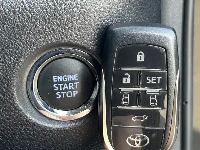 トヨタ アルファード S Cパッケージ 静岡県 2020(令2)年 6.4万km ブラック サンルーフ/トヨタセーフティーセンス/純正9インチディスプレイオーディオ/FM/AM/CD/DVD/Bluetooth/フルセグTV/フリップダウンモニター/両側電動スライドドア/クルーズコントロール/ビルトインETC/バックカメラ/前後ドラレコ/LEDヘッドライト/オートライト/オートハイビーム/デジタルインナーミラー/パワーバックドア/保証書/取扱説明書