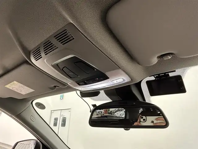 ＢＭＷ Ｘ１ xDrive 20i Xライン 岡山県 2018(平30)年 0.6万km ミネラルホワイト アドバンスドアクティブセーフティパッケージ/コンフォートアクセス/ACC/HUD/オートマチックテールゲート/ブラウンレザーシート/シートヒーター/電動シート/純正ナビ/Bカメラ
