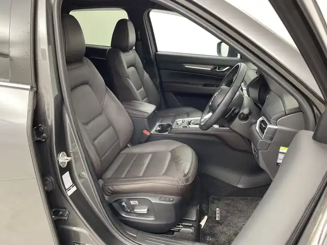 マツダ ＣＸ－５ XD エクスクルーシブモード 群馬県 2020(令2)年 2.3万km マシーングレープレミアムM サンルーフ　純正８型ナビ　全周囲カメラ　ＢＯＳＥサウンド　電動リアゲート　レザーシート　シートヒーター／エアシート　ステアリングヒーター　パドルシフト　ＥＴＣ　ＢＳＭ　革巻きステアリング　禁煙