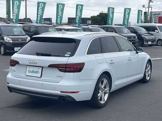 アウディ Ａ４ アバント2．0TFSIスポーツ 香川県 2018(平30)年 5.7万km パール 純正ナビ/バーチャルコクピット/バックカメラ/ＬＥＤヘッドライト/レーダークルーズ/コーナーセンサー/パワーバックドア/プッシュスタート/ＥＴＣ/パワーシート