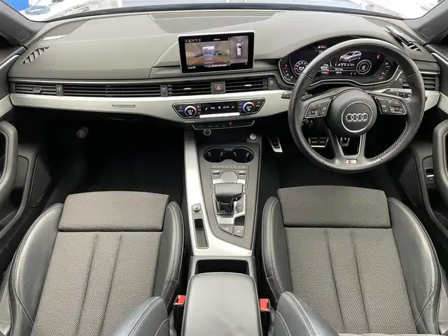 アウディ Ａ４ アバント 2.0TFSIクワトロスポーツ 滋賀県 2017(平29)年 5.5万km クォーツグレーM 純正7インチナビ/・TV・Bluetooth・CD・AUX/全方位カメラ/プレミアムサウンド(bang&olufsen)/パーキングセンサー/パーキングアシスト/クルーズコントロール/横滑り防止機能/前後ドライブレコーダー/ビルトインETC/パドルシフト/ステアリングスイッチ/電子パーキング機能/ブレーキホールド機能/GPSレシーバー