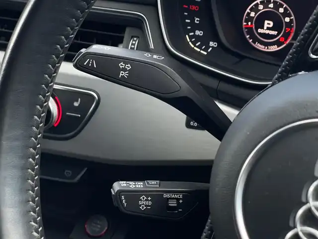 アウディ Ａ４ アバント 2.0TFSIクワトロスポーツ 山梨県 2017(平29)年 5.5万km クォーツグレーM Bang＆Olufsen /マトリクスLED /アシスタンス/純正ＭＭＩナビ/全周囲カメラ/ＢＴ/フルセグ/ＣＤ/ＤＶＤ/バーチャルＣ/ＡＣＣ/ＢＳＡ/ＬＫＡ/Ａライト/Ａハイビーム/黒半革/シートＨ/Ｐシート/Ｐバックドア/前後ドラレコ/ＥＴＣ/保証書