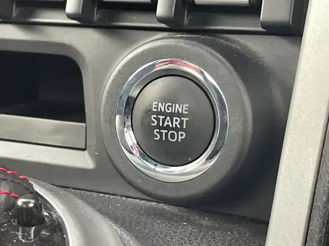 トヨタ ８６ GT 愛知県 2012(平24)年 6.3万km サテンホワイトパール 禁煙車/7インチナビ/（Bluetooth/CD/DV/フルセグTV) /【品番：CN-H510D】/ETC/純正17インチアルミホイール/横滑り防止装置/純正フロアマット/LEDヘッドライト/オートライト/フォグランプ/MTモード付AT/パドルシフト/スペアタイヤ【スタッドレスアルミホイール4本】/オートエアコン/パワーウインドウ