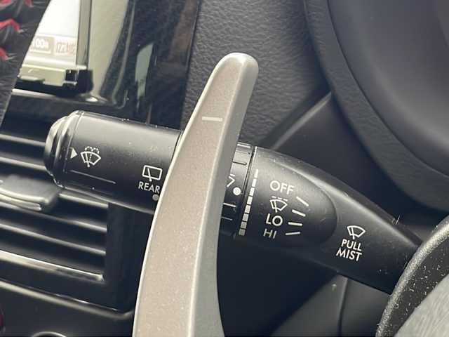 スバル インプレッサ ＷＲＸ STI A－Line 秋田県 2011(平23)年 8.3万km サテンホワイトパール 社外ナビ　フルセグＴＶ　スマートキー　　ＥＴＣ　プッシュスタート　純正フロアマット　運転席パワーシート　レザーシート　横滑り防止装置　ＬＥＤヘッドライト　フォグライト　ライトレベライザー　電格ミラー