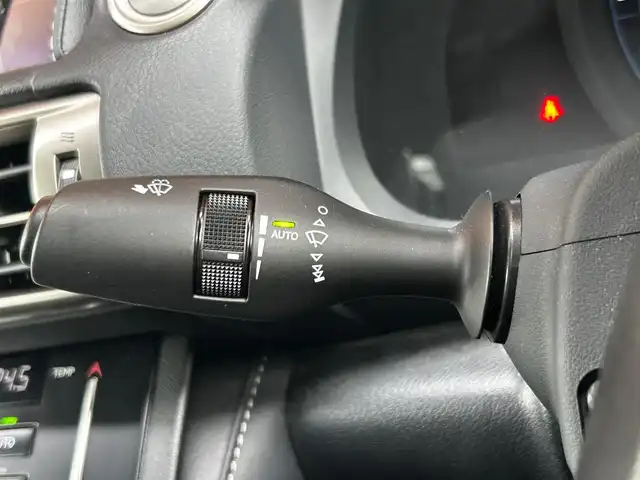 レクサス ＩＳ 250 Fスポーツ 富山県 2014(平26)年 10.3万km ホワイトノーヴァガラスフレーク 4WD/純正SDナビ/DVD/フルセグTV/Bluetooth/USB/バックカメラ/ビルトインETC2.0/前方ドライブレコーダー/レザーシート/前席パワーシート/前席シートヒーター/前席エアシート/横滑り防止機能/衝突軽減ブレーキ/純正18インチアルミホイール/スマートキー/パドルシフト/カーテンエアバッグ/レーダークルーズコントロール
