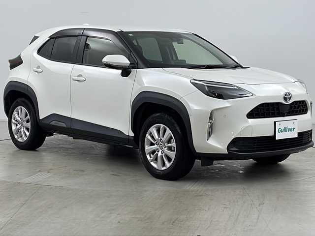 トヨタ ヤリスクロス ハイブリッド G 道央・札幌 2020(令2)年 3.1万km ホワイトパールクリスタルシャイン ・4WD/・純正ナビ&BT&Miracast&USB/・バックカメラ/・サイドカメラ/・パワーバックドア/・トヨタセーフティセンス/・レーダークルーズコントロール/・ブラインドスポットモニター/・ステアリングスイッチ/・ビルトインETC/・社外ドライブレコーダー/・LEDヘッドライト/・オートライト/・スマートキー