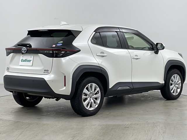 トヨタ ヤリスクロス ハイブリッド G 道央・札幌 2020(令2)年 3.1万km ホワイトパールクリスタルシャイン ・4WD/・純正ナビ&BT&Miracast&USB/・バックカメラ/・サイドカメラ/・パワーバックドア/・トヨタセーフティセンス/・レーダークルーズコントロール/・ブラインドスポットモニター/・ステアリングスイッチ/・ビルトインETC/・社外ドライブレコーダー/・LEDヘッドライト/・オートライト/・スマートキー