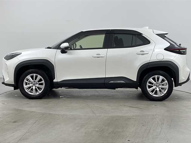 トヨタ ヤリスクロス ハイブリッド G 道央・札幌 2020(令2)年 3.1万km ホワイトパールクリスタルシャイン ・4WD/・純正ナビ&BT&Miracast&USB/・バックカメラ/・サイドカメラ/・パワーバックドア/・トヨタセーフティセンス/・レーダークルーズコントロール/・ブラインドスポットモニター/・ステアリングスイッチ/・ビルトインETC/・社外ドライブレコーダー/・LEDヘッドライト/・オートライト/・スマートキー