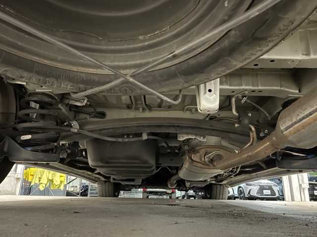 トヨタ アルファード 240S タイプゴールドⅡ 茨城県 2015(平27)年 8.4万km ホワイトパールクリスタルシャイン 純正ナビ　/-BT/TV/AM/FM/衝突軽減システム　/フリップダウンモニター　/両側パワースライドドア　/クルーズコントロール　/バックカメラ　/ＥＴＣ　/電動リアゲート　/プッシュスタート　/ハーフレザーシート　/アイドリングストップ