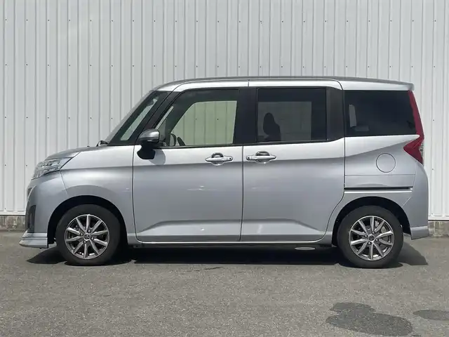 トヨタ ルーミー カスタムG 福岡県 2019(令1)年 4.4万km ブライトシルバーM スマートアシスト/衝突軽減/レーンアシスト/クリアランスソナー/クルーズコントロール/純正ナビ（ＮＳＣＮ－Ｗ６８）/ワンセグTV/CD/BT/AM/FM/AUX/全周囲カメラ/両側パワースライドドア/社外ＡＷ/ＬＥＤオートライト/オートハイビーム/フォグランプ/アイドリングストップ/スマートキー/プッシュスタート/ロールサンシェード