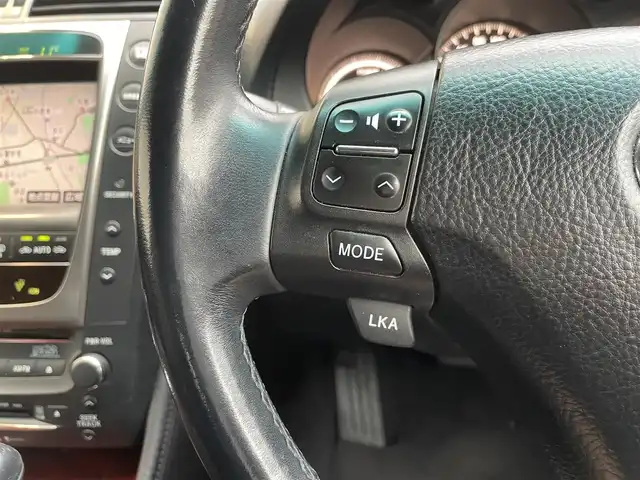 レクサス ＧＳ 450h バージョンL 埼玉県 2006(平18)年 17.7万km プレミアムライトブルー /サンルーフ//純正HDDナビ//バックカメラ//レザーシート//前2席パワーシート//前2席シートヒーター//前2席エアシート//クルーズコントロール//ビルトインETC//スマートキー//キセノン//PCS 衝突軽減ブレーキ//クリアランスソナー//W.サイドエアバッグ//カーテン.ニーエアバッグ//ABS//横滑り防止装置//電動リヤシェード//オートライト//Fフォグランプ//スモークフィルム//純正18インチAW//新車時保証書//取扱説明書//ナビ取説