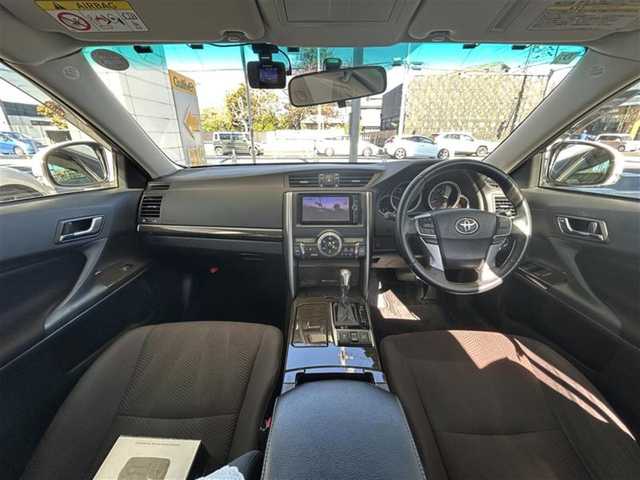 トヨタ マークＸ 250G 愛知県 2012(平24)年 4.2万km ホワイトパールクリスタルシャイン ワンオーナー/純正SDナビ(FM/AM/CD/DVD/BT/DS/フルセグ)/バックカメラ/パワーシート(D席)/ドライブレコーダー/HIDヘッドライト/フォグランプ/純正AW16インチ/電動格納ミラー/純正フロアマット/ETC/ドアバイザー/プッシュスタート/スマートキー・スペアキー１本/ステアリングリモコン/ABS/取扱説明書・保証書