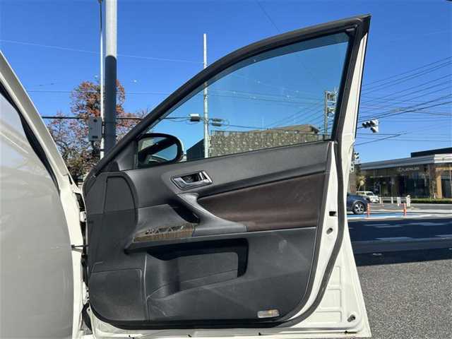 トヨタ マークＸ 250G 愛知県 2012(平24)年 4.2万km ホワイトパールクリスタルシャイン ワンオーナー/純正SDナビ(FM/AM/CD/DVD/BT/DS/フルセグ)/バックカメラ/パワーシート(D席)/ドライブレコーダー/HIDヘッドライト/フォグランプ/純正AW16インチ/電動格納ミラー/純正フロアマット/ETC/ドアバイザー/プッシュスタート/スマートキー・スペアキー１本/ステアリングリモコン/ABS/取扱説明書・保証書