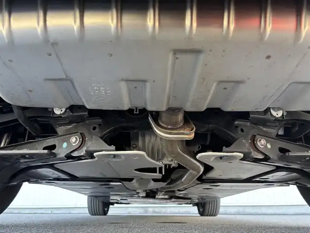 マツダ ＣＸ－６０ XD HV エクスクルーシブモダン 滋賀県 2022(令4)年 2万km ディープクリスタルブルーマイカ 純正12.3インチナビ/・Bluetooth/USB/フルセグ/BOSEプレミアムサウンド/全方位カメラ/前後ドライブレコーダー/ビルトインETC/ホワイトレザーシート/前席パワーシート/D席シートメモリー/全席シートヒーター/前席エアーシート/革巻きステアリング/ハンドルヒーター/ヘッドアップディスプレイ/パワーバックドア/ダウンヒルアシストコントロール/i・ACTIVSENSE/レーダークルコン/クルージング＆トラフィック・サポート/デイタイム・ランニング・ライト/アダプティブLEDヘッドライト/ハイビーム・コントロール・システム/アドバンスト・スマート・シティ・ブレーキ・サポート/AT誤発進抑制制御/スマート・シティ・ブレーキ・サポート/リア・クロス・トラフィック・アラート/車線逸脱警報システム/レーン・キープ・アシスト・システム/ブラインド・スポット・モニタリング/前側方接近車両検知/交通標識認識システム/電格ウィンカーミラー/プッシュスタート/スマートキー×２