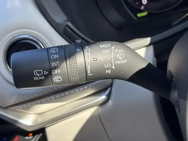 マツダ ＣＸ－６０ XD HV エクスクルーシブモダン 滋賀県 2022(令4)年 2万km ディープクリスタルブルーマイカ 純正12.3インチナビ/・Bluetooth/USB/フルセグ/BOSEプレミアムサウンド/全方位カメラ/前後ドライブレコーダー/ビルトインETC/ホワイトレザーシート/前席パワーシート/D席シートメモリー/全席シートヒーター/前席エアーシート/革巻きステアリング/ハンドルヒーター/ヘッドアップディスプレイ/パワーバックドア/ダウンヒルアシストコントロール/i・ACTIVSENSE/レーダークルコン/クルージング＆トラフィック・サポート/デイタイム・ランニング・ライト/アダプティブLEDヘッドライト/ハイビーム・コントロール・システム/アドバンスト・スマート・シティ・ブレーキ・サポート/AT誤発進抑制制御/スマート・シティ・ブレーキ・サポート/リア・クロス・トラフィック・アラート/車線逸脱警報システム/レーン・キープ・アシスト・システム/ブラインド・スポット・モニタリング/前側方接近車両検知/交通標識認識システム/電格ウィンカーミラー/プッシュスタート/スマートキー×２