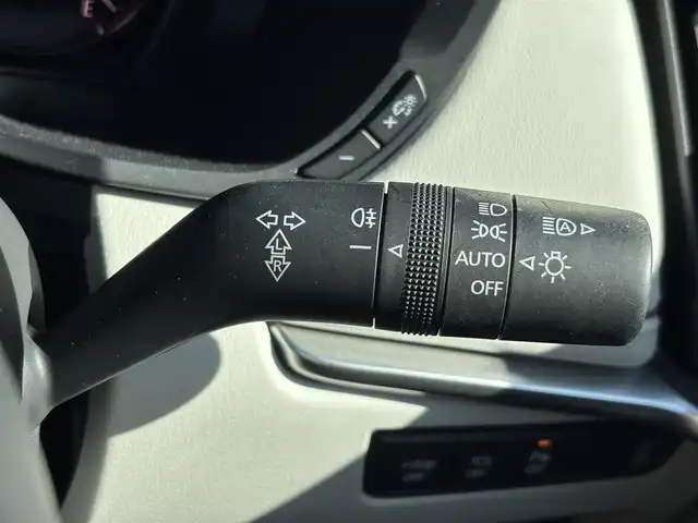 マツダ ＣＸ－６０ XD HV エクスクルーシブモダン 滋賀県 2022(令4)年 2万km ディープクリスタルブルーマイカ 純正12.3インチナビ/・Bluetooth/USB/フルセグ/BOSEプレミアムサウンド/全方位カメラ/前後ドライブレコーダー/ビルトインETC/ホワイトレザーシート/前席パワーシート/D席シートメモリー/全席シートヒーター/前席エアーシート/革巻きステアリング/ハンドルヒーター/ヘッドアップディスプレイ/パワーバックドア/ダウンヒルアシストコントロール/i・ACTIVSENSE/レーダークルコン/クルージング＆トラフィック・サポート/デイタイム・ランニング・ライト/アダプティブLEDヘッドライト/ハイビーム・コントロール・システム/アドバンスト・スマート・シティ・ブレーキ・サポート/AT誤発進抑制制御/スマート・シティ・ブレーキ・サポート/リア・クロス・トラフィック・アラート/車線逸脱警報システム/レーン・キープ・アシスト・システム/ブラインド・スポット・モニタリング/前側方接近車両検知/交通標識認識システム/電格ウィンカーミラー/プッシュスタート/スマートキー×２