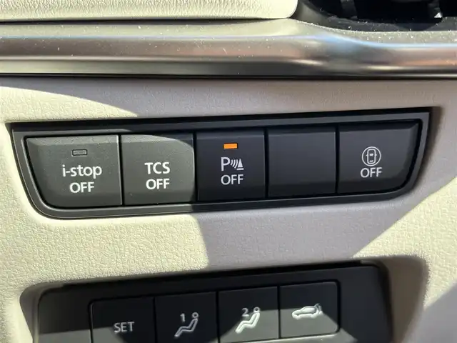 マツダ ＣＸ－６０ XD HV エクスクルーシブモダン 滋賀県 2022(令4)年 2万km ディープクリスタルブルーマイカ 純正12.3インチナビ/・Bluetooth/USB/フルセグ/BOSEプレミアムサウンド/全方位カメラ/前後ドライブレコーダー/ビルトインETC/ホワイトレザーシート/前席パワーシート/D席シートメモリー/全席シートヒーター/前席エアーシート/革巻きステアリング/ハンドルヒーター/ヘッドアップディスプレイ/パワーバックドア/ダウンヒルアシストコントロール/i・ACTIVSENSE/レーダークルコン/クルージング＆トラフィック・サポート/デイタイム・ランニング・ライト/アダプティブLEDヘッドライト/ハイビーム・コントロール・システム/アドバンスト・スマート・シティ・ブレーキ・サポート/AT誤発進抑制制御/スマート・シティ・ブレーキ・サポート/リア・クロス・トラフィック・アラート/車線逸脱警報システム/レーン・キープ・アシスト・システム/ブラインド・スポット・モニタリング/前側方接近車両検知/交通標識認識システム/電格ウィンカーミラー/プッシュスタート/スマートキー×２