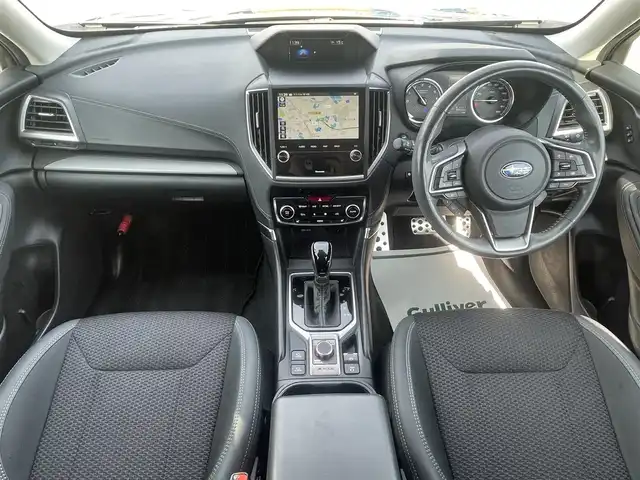 スバル フォレスター ハイブリッド アドバンス 兵庫県 2021(令3)年 5.9万km マグネタイトグレーメタリック 純正ディーラーオプションナビ/フルセグ/Bluetooth接続/CD/DVD/BD/バック、左サイド、フロントカメラ/デジタルインナーミラー/アイサイト/パワーバックドア/純正AW付冬タイヤ/ルーフレール/ETC/ハーフレザーシート/パワーシート/シートメモリー/全席シートヒーター/ステアリングヒーター/パドルシフト/オートクルーズコントロール/ステアリングリモコン