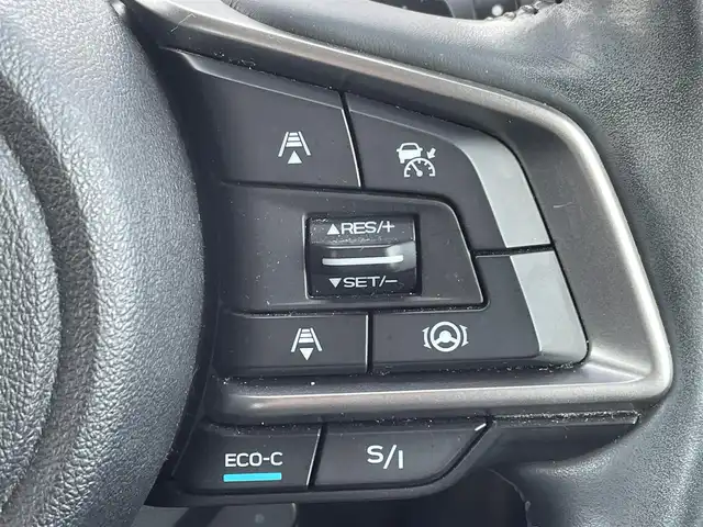 スバル フォレスター ハイブリッド アドバンス 兵庫県 2021(令3)年 5.9万km マグネタイトグレーメタリック 純正ディーラーオプションナビ/フルセグ/Bluetooth接続/CD/DVD/BD/バック、左サイド、フロントカメラ/デジタルインナーミラー/アイサイト/パワーバックドア/純正AW付冬タイヤ/ルーフレール/ETC/ハーフレザーシート/パワーシート/シートメモリー/全席シートヒーター/ステアリングヒーター/パドルシフト/オートクルーズコントロール/ステアリングリモコン