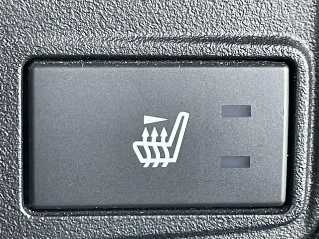 スバル フォレスター ハイブリッド アドバンス 兵庫県 2021(令3)年 5.9万km マグネタイトグレーメタリック 純正ディーラーオプションナビ/フルセグ/Bluetooth接続/CD/DVD/BD/バック、左サイド、フロントカメラ/デジタルインナーミラー/アイサイト/パワーバックドア/純正AW付冬タイヤ/ルーフレール/ETC/ハーフレザーシート/パワーシート/シートメモリー/全席シートヒーター/ステアリングヒーター/パドルシフト/オートクルーズコントロール/ステアリングリモコン