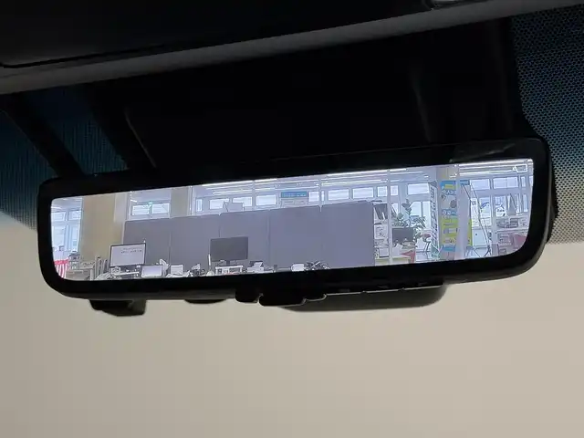 トヨタ アルファードハイブリット SR Cパッケージ 三重県 2020(令2)年 4万km ホワイトパールクリスタルシャイン ハイブリッド/E-Four（4WD）/MTモード付インパネCVT/JBLプレミアムサウンド*/純正10.5インチナビ/（FM/AM/CD/DVD/Blu-ray/SDREC/SD/USB/Bluetooth/VTR/HDMI/TV/AUX/Miracast/CarPlay/AndroidAuto）/13.3インチ 後席モニター*/パノラミックビューモニター*/モデリスタエアロ（F/S/R下）/両側パワースライドドア/ドライブレコーダー 前方/ビルトイン ETC2.0/Toyota Safety Sense/・PCS/・LTA/・【OP】BSM & RCTA*1/・パーキングサポートブレーキ（静止物・後方接近車両）/・アダプティブハイビームシステム/・レーダークルコン/・ロードサインアシスト/・インテリジェントパーキングアシスト*/など/装備/・ツインムーンルーフ*/・デジタルインナーミラー*1/・合皮シート/・パワーシート（D/N）/・エグゼクティブパワーシート（電動リクライニング＆オットマン）/・パワーバックドア/・シートヒーター、ベンチレーション（D/N）/・ステアリングヒーター/・左右＆後席独立オートエアコン/・おくだけ充電*/・3眼LEDヘッドランプ/・スマートキーx2/・保/取/ナビ取/など/*メーカーOP