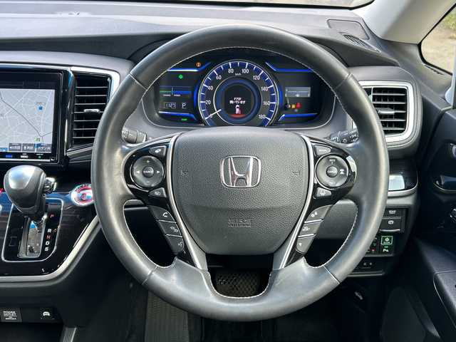 ホンダ オデッセイ ハイブリッド アブソルート・EXホンダセンジング 大阪府 2019(平31)年 2.7万km プレミアムヴィーナスブラックP BSM/11.6インチ純正ナビ(BT/フルセグ/HDMI/USB/DVD)/アラウンドビューモニター/フリップダウンモニター/レーダークルーズコントロール/衝突被害軽減システム/レーンキープアシスト/両側パワースライドドア/パワーシート/シートヒーター/ハーフレザーシート/ETC2.0/LEDヘッドライト/オートライト/オートマチックハイビーム/純正フロアマット/純正アルミホイール/スペアキー