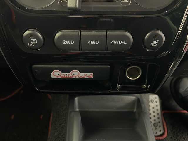 スズキ ジムニー クロスアドベンチャー 秋田県 2014(平26)年 5.5万km パールホワイト 4WD/社外SDナビ　/ワンセグTV/AM/FM/CD/DVD/特別仕様車　/運転席シートヒーター　/ETC2.0　/前後ドライブレコーダー　/ハンドルカバー　/LEDヘッドライト　/フォグランプ　/純正アルミホイール　/純正フロアマット　/リモコンキー/取扱説明書/保証書