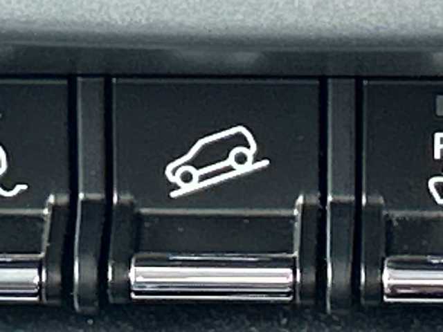 スズキ ハスラー J ターボ 三重県 2019(令1)年 3.5万km フェニックスレッドパール/ブルーイッシュブラックパール /禁煙車//社外ナビ/・フルセグ・Bluetooth・CD・DVD・SD//全方位カメラ//4WD//衝突軽減ブレーキ//車線逸脱警報//前席シートヒーター//パドルシフト//クルーズコントロール//ビルトインETC//アイドリングストップ//革巻きステアリング//ステアリングスイッチ//純正フロアマット//フォグランプ//オートライト//プッシュスタート//スマートキー