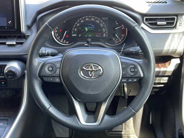 トヨタ ＲＡＶ４ G Zパッケージ 長野県 2022(令4)年 8.5万km ホワイトパールクリスタルシャイン ４WD/TRDエアロ/ブラックレザーシート/カロッツェリアナビフルセグTV/バックカメラ/パワーバックドア/純正１９インチアルミ/シートヒーター /ステアリングヒーター/前後コーナーセンサー/ルーフレール