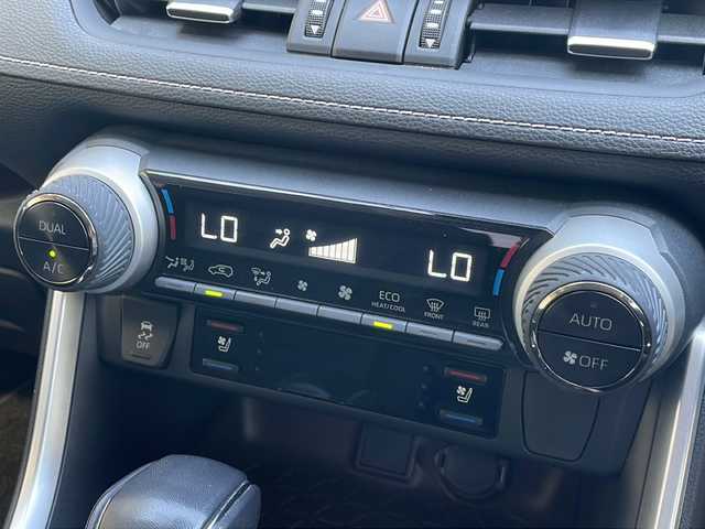 トヨタ ＲＡＶ４ G Zパッケージ 長野県 2022(令4)年 8.5万km ホワイトパールクリスタルシャイン ４WD/TRDエアロ/ブラックレザーシート/カロッツェリアナビフルセグTV/バックカメラ/パワーバックドア/純正１９インチアルミ/シートヒーター /ステアリングヒーター/前後コーナーセンサー/ルーフレール