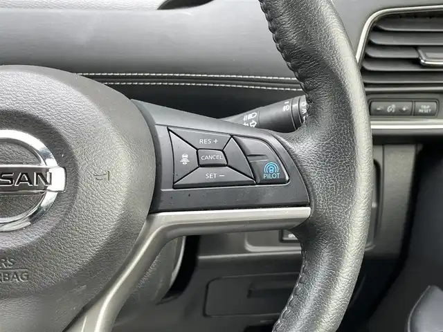 日産 セレナ ハイウェイスター プロパイロットED 宮崎県 2016(平28)年 7.3万km アズライトブルー スマートキー/両側パワースライドドア/エマージェンシーブレーキ/プロパイロット/純正9型ナビ/フリップダウンモニター/フルセグテレビ/DVD・Blu-ray再生/Bluetooth/ETC/USB入力端子/横滑り防止装置/オートライト/LEDライト