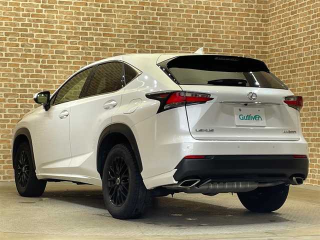 レクサス ＮＸ 200t Iパッケージ 岩手県 2014(平26)年 7万km ソニッククォーツ ガラスルーフ/ターボ/アイドリングストップ/横滑り防止装置/クルーズコントロール/衝突被害軽減システム/コーナーセンサー/合皮シート/パワーシート/シートヒーター/ステアリングヒーター/純正ナビ/フルセグTV/Blu-ray再生/ETC/AC100V/LEDヘッドライト/社外アルミホイール