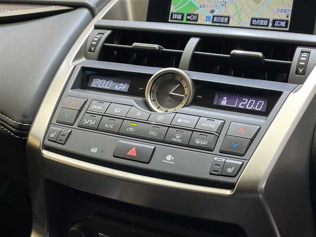 レクサス ＮＸ 200t Iパッケージ 岩手県 2014(平26)年 7万km ソニッククォーツ ガラスルーフ/ターボ/アイドリングストップ/横滑り防止装置/クルーズコントロール/衝突被害軽減システム/コーナーセンサー/合皮シート/パワーシート/シートヒーター/ステアリングヒーター/純正ナビ/フルセグTV/Blu-ray再生/ETC/AC100V/LEDヘッドライト/社外アルミホイール