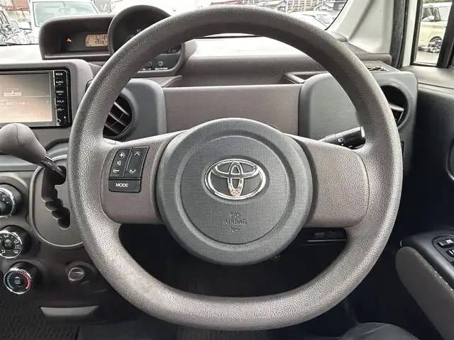 トヨタ ポルテ F 愛知県 2015(平27)年 8万km ホワイトパールクリスタルシャイン スマートキー/プッシュスタート/純正ナビ/TV/BT/バックカメラ/ETC/純正フロアマット/純正ドアバイザー