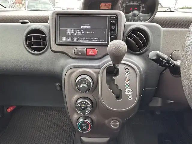トヨタ ポルテ F 愛知県 2015(平27)年 8万km ホワイトパールクリスタルシャイン スマートキー/プッシュスタート/純正ナビ/TV/BT/バックカメラ/ETC/純正フロアマット/純正ドアバイザー