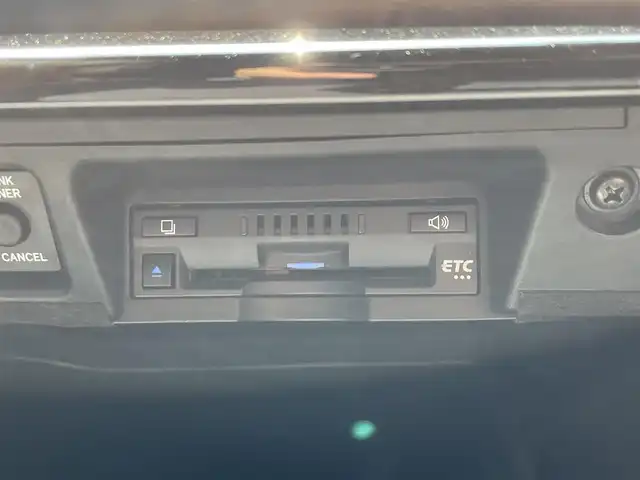 トヨタ クラウン ハイブリッド RS アドバンス 滋賀県 2019(平31)年 3.5万km ブラック 純正8型ナビ【Bluetooth/USB/フルセグ】/全方位カメラ/ハーフレザーシート/シートヒーター/ハンドルヒーター/BSM/ドラレコ/電動パーキング/オートホールド/追従型クルーズコントロール/オートマチックハイビーム/コーナーセンサー/スマートキー