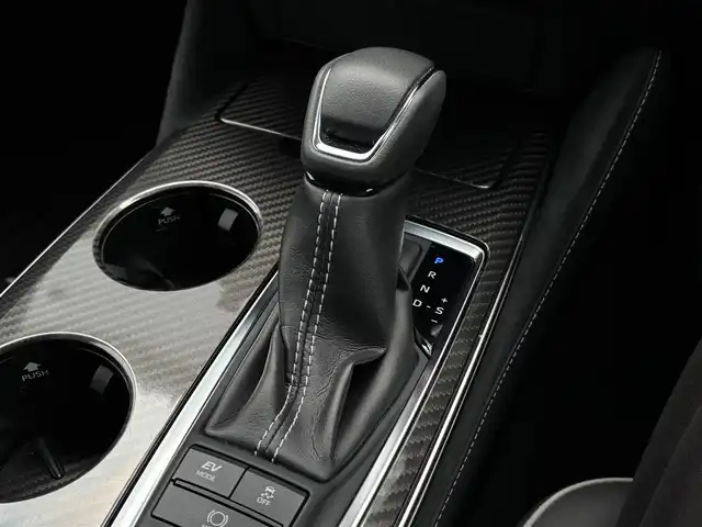 トヨタ クラウン ハイブリッド RS アドバンス 滋賀県 2019(平31)年 3.5万km ブラック 純正8型ナビ【Bluetooth/USB/フルセグ】/全方位カメラ/ハーフレザーシート/シートヒーター/ハンドルヒーター/BSM/ドラレコ/電動パーキング/オートホールド/追従型クルーズコントロール/オートマチックハイビーム/コーナーセンサー/スマートキー