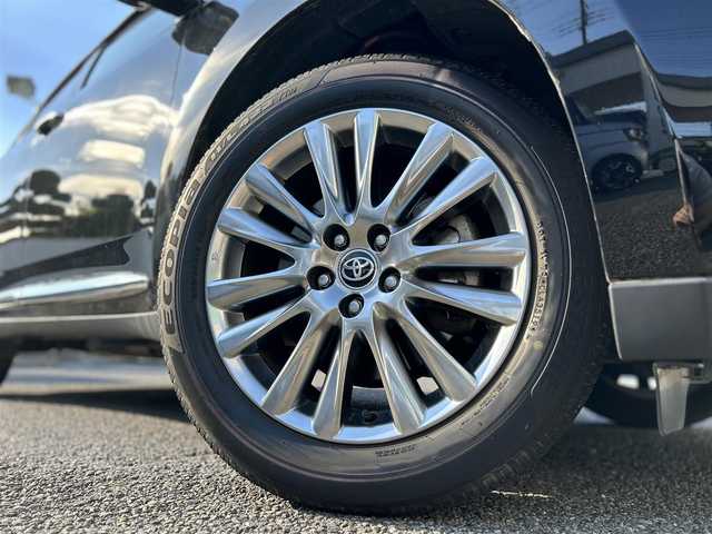 トヨタ ハリアー プレミアム 東京都 2019(令1)年 3.9万km ブラック ワンオーナー/インテリジェントクリアランスソナー/スペアタイヤ/純正ナビ（NSZT-W68T）/・フルセグTV/DVD/Bluetoothオーディオ/バックカメラ/純正ドライブレコーダー（DRT-C68A）/Toyota Safety Sense/・プリクラッシュセーフティ/・レーンディパーチャーアラート（ステアリング制御付）/・アダプティブハイビームシステム（AHS）/・オートマチックハイビーム/・レーダークルーズコントロール（全車速追従機能付）/木目調ステアリング/合皮調ハーフレザーシート/運転席パワーシート/ビルトインETC2.0/純正アルミホイール18インチ/LEDヘッドライト/保証書/取扱説明書/スペアキー（カードキー＋スマートキー）