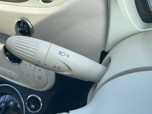 フィアット ５００ プーラ 静岡県 2018(平30)年 4.6万km ベージュＭ 200台限定/社外ナビ/地デジTV/社外CD/DVD/Bluetooth/バックカメラ/純正15インチAW/サンフール/ETC/AUX/USB/キーレス/コーナーセンサー/保証書/取説