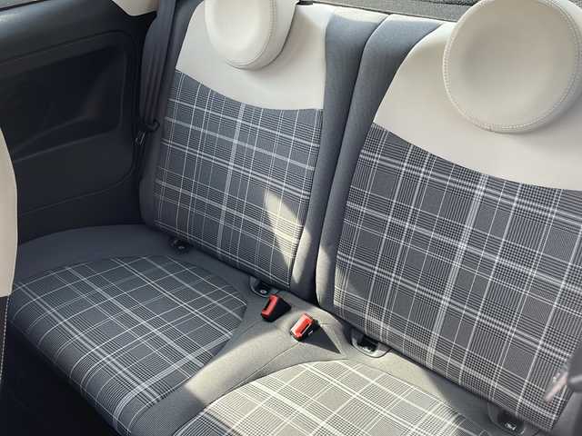 フィアット ５００ プーラ 静岡県 2018(平30)年 4.6万km ベージュＭ 200台限定/社外ナビ/地デジTV/社外CD/DVD/Bluetooth/バックカメラ/純正15インチAW/サンフール/ETC/AUX/USB/キーレス/コーナーセンサー/保証書/取説