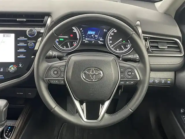 トヨタ カムリ G レザーパッケージ 埼玉県 2020(令2)年 1.9万km アティチュードブラックマイカ 純正ディスプレイオーディオ　バックカメラ　ＢＳＭ　ＨＵＤ　セーフティセンス　ビルトインＥＴＣ　レーダークルーズ　シートヒーター　純正アルミ　オートブレーキホールド　オートハイビーム　ＬＥＤライト