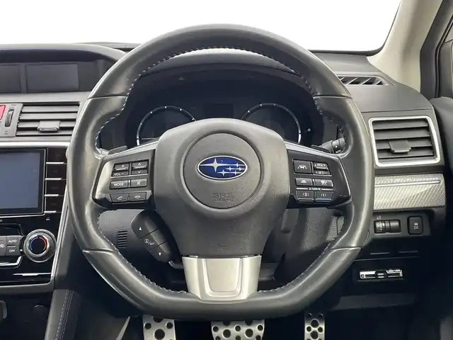 スバル レヴォーグ 1．6GT－S アイサイト 新潟県 2014(平26)年 7万km クリスタルホワイトP 4WD/純正メモリナビ/　フルセグTV/CD/DVD/USB/衝突被害軽減ブレーキ/レーンキープアシスト/レーダークルーズコントロール/前席パワーシート/前後ドライブレコーダー/バックモニター/ETC/アイドリングストップ/横滑り防止装置/オートライト/パドルシフト/レザーステアリング/ステアリングスイッチ