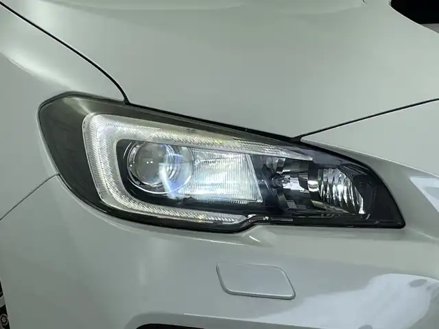 スバル レヴォーグ 1．6GT－S アイサイト 新潟県 2014(平26)年 7万km クリスタルホワイトP 4WD/純正メモリナビ/　フルセグTV/CD/DVD/USB/衝突被害軽減ブレーキ/レーンキープアシスト/レーダークルーズコントロール/前席パワーシート/前後ドライブレコーダー/バックモニター/ETC/アイドリングストップ/横滑り防止装置/オートライト/パドルシフト/レザーステアリング/ステアリングスイッチ