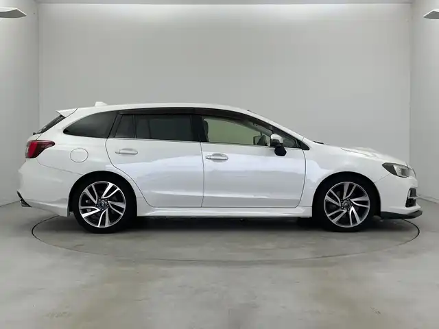 スバル レヴォーグ 1．6GT－S アイサイト 新潟県 2014(平26)年 7万km クリスタルホワイトP 4WD/純正メモリナビ/　フルセグTV/CD/DVD/USB/衝突被害軽減ブレーキ/レーンキープアシスト/レーダークルーズコントロール/前席パワーシート/前後ドライブレコーダー/バックモニター/ETC/アイドリングストップ/横滑り防止装置/オートライト/パドルシフト/レザーステアリング/ステアリングスイッチ