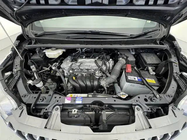 トヨタ エスクァイア Gi 滋賀県 2018(平30)年 4.3万km スパークリングブラックパールクリスタルシャイン 純正ナビ/CD/DVD/Bluetooth/フルセグテレビ/バックカメラ/両側パワースライドドア/ETC/セーフティセンスC/・プリクラッシュセーフティ/・レーンディパーチャーアラート/・オートマチックハイビーム/インテリジェントクリアランスソナー/クルーズコントロール/LEDヘッドライト/オートライト/ブラック合皮シート/シートヒーター /プッシュスタート /スマートキー