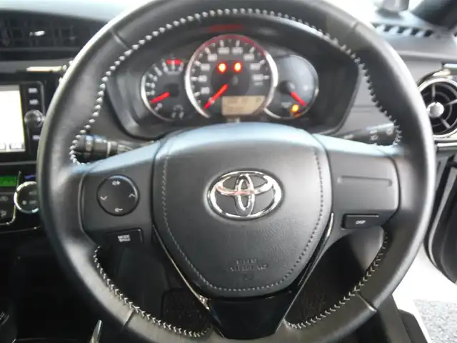 トヨタ カローラ フィールダー 1．5G ダブルバイビー 東京都 2016(平28)年 2.3万km パール ワンオーナー車/保証書・取説あり/純正ナビ・TV・DVD・BT/　バックカメラ・2.0ETC/　nanoe/　ドライブレコーダー/トヨタセーフティセンス/　プリクラッシュセーフティ/　レーンキープアシスト/　コーナーセンサー/LEDヘッドライト/ハーフレザーシート/スマートキー×2個