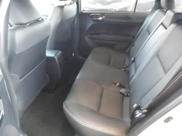 トヨタ カローラ フィールダー 1．5G ダブルバイビー 東京都 2016(平28)年 2.3万km パール ワンオーナー車/保証書・取説あり/純正ナビ・TV・DVD・BT/　バックカメラ・2.0ETC/　nanoe/　ドライブレコーダー/トヨタセーフティセンス/　プリクラッシュセーフティ/　レーンキープアシスト/　コーナーセンサー/LEDヘッドライト/ハーフレザーシート/スマートキー×2個