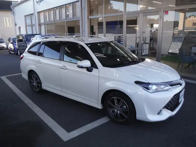 トヨタ カローラ フィールダー 1．5G ダブルバイビー 東京都 2016(平28)年 2.3万km パール ワンオーナー車/保証書・取説あり/純正ナビ・TV・DVD・BT/　バックカメラ・2.0ETC/　nanoe/　ドライブレコーダー/トヨタセーフティセンス/　プリクラッシュセーフティ/　レーンキープアシスト/　コーナーセンサー/LEDヘッドライト/ハーフレザーシート/スマートキー×2個