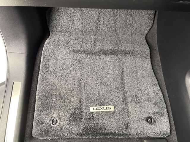 レクサス ＲＸ 300 バージョンL 群馬県 2021(令3)年 4.8万km パール 純正メモリナビ　禁煙車　レーダークルーズコントロール　パワーバックドア　アラウンドビューモニター　サンルーフ　全席パワーシート　フォグランプ　LEDライト　プッシュスタート　ハンドルヒーター