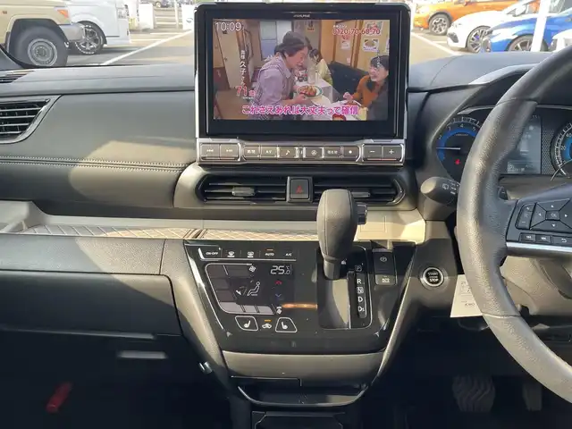 三菱 デリカミニ T プレミアム 長崎県 2025(令7)年 0.5万km アメジストブラック/シルキーホワイト ワンオーナー/ALPINE10インチナビ/CD/DVD/BT/フルセグTV/全方位/バックカメラ/両側パワースライドドア/マイパイロット/衝突被害軽減システム/ハーフレザーシート/前席シートヒーター/ステアリングヒーター/デジタルインナーミラー/ナビ連動ドライブレコーダー/パドルシフト/ステアリングスイッチ/ルーフレール/後席サンシェード/LEDヘッドライト/ETC